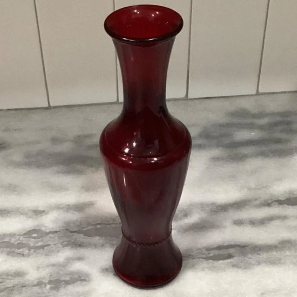 Wheaton‎ Glass Ruby Red Flower Vase, 11
